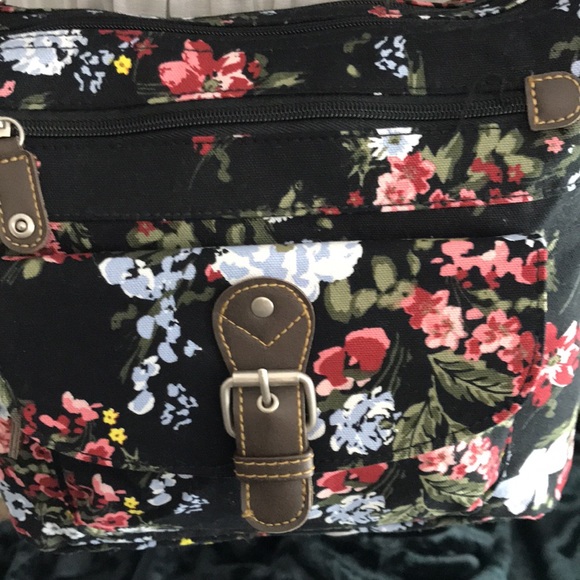 Canvas Black and Floral Adjustable Strap Purse - Picture 4 of 15